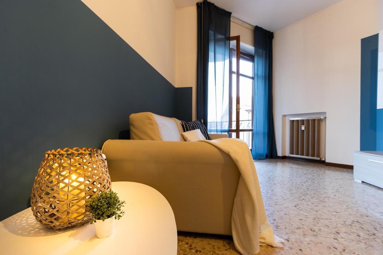 Blue Wave Apartment Arona - Lago Maggiore Dış mekan fotoğraf