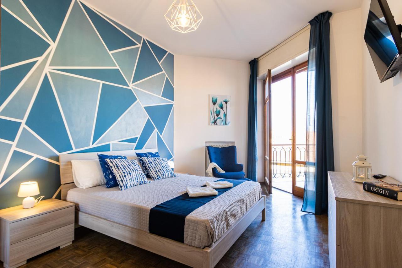 Blue Wave Apartment Arona - Lago Maggiore Dış mekan fotoğraf